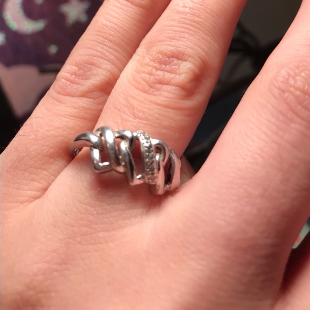 925 Silver Triple Heart ring, 6 diamonds in center